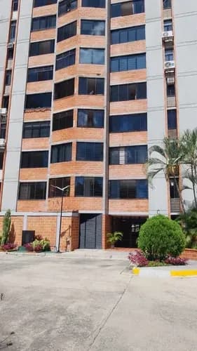 Marysanchez Alquiler De Apartamento En La Granja Conjunto Residencial Tenis Garden Naguanagua.