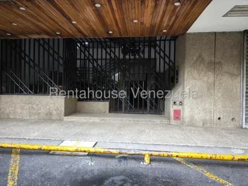 Fresco Y Espacioso Apartamento En Venta En La Urbina. Mls #26-1979. K.o.