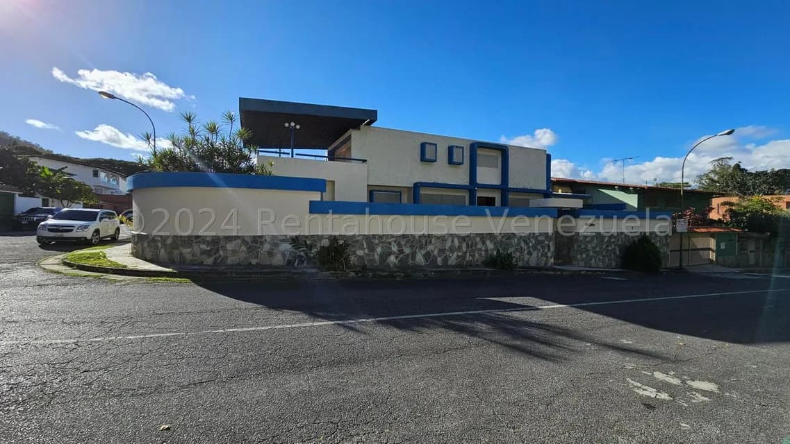 Casa (Duplex) en Venta en Sorocaima, Distrito Metropolitano