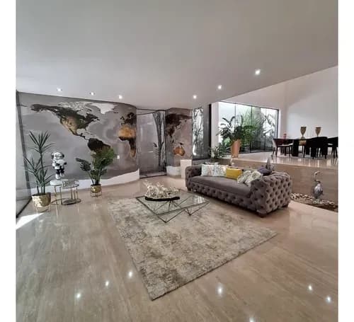 Venta De Casa Remodelada En Los Chorros