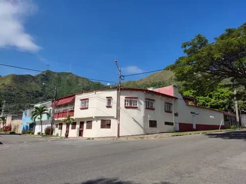 Casa En Venta Con Potencial En Renta Lomas De La Esmeralda San Diego Gmendez Inzitu Solo Clientes