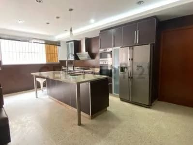 Casa En Buen Estado En Vista Alegre urb cerrada 915mts2 4ha/4ba/5pe