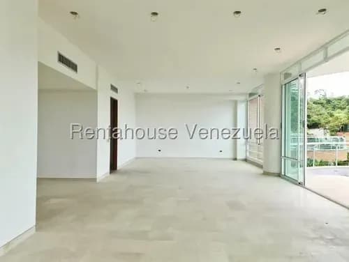 Apartamento Pb Con Terraza En Venta En Colinas De Valle Arriba Listo Para Mudarse Mls #26-20644 Bm