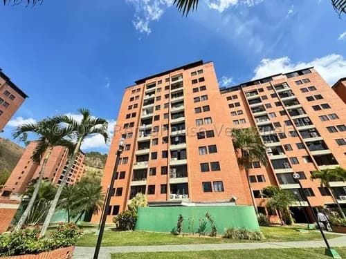 Y.t. Apartamento En Venta, Colinas De La Tahona Mls #24-20541
