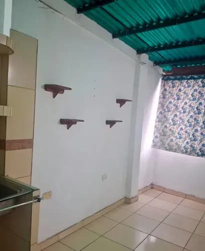 Edificio En Venta San Cristobal Tachira Financiamiento Fianandiado Apartamentos (2 Hab / 1 Baño Cada Uno). Estado: 3 Terminados / 1 En Obra Negra Otencial: Ideal Para Vivienda O Uso Comercial