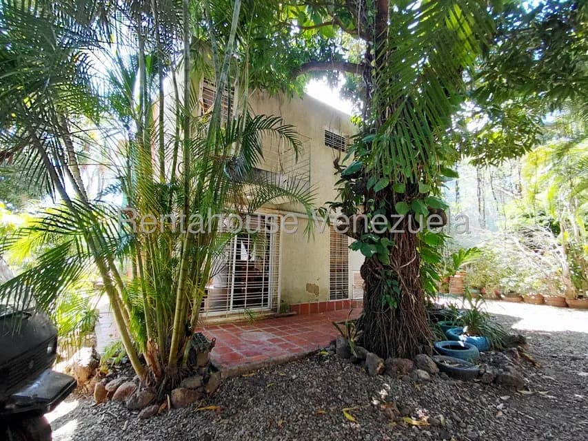 Casa (Duplex) en Alquiler en La Asuncion, Nueva Esparta