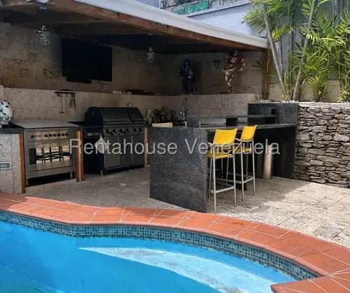 Ls Vende Casa Macaracuay Calle Cerrada