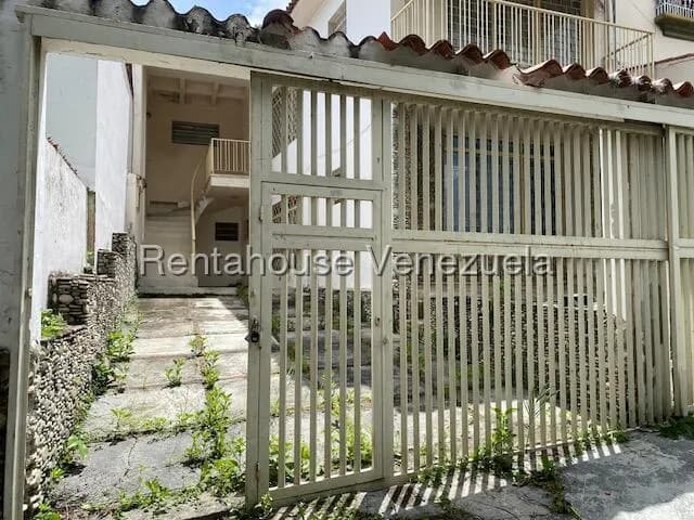 Casa (Duplex) en Venta en La Trinidad, Distrito Metropolitano