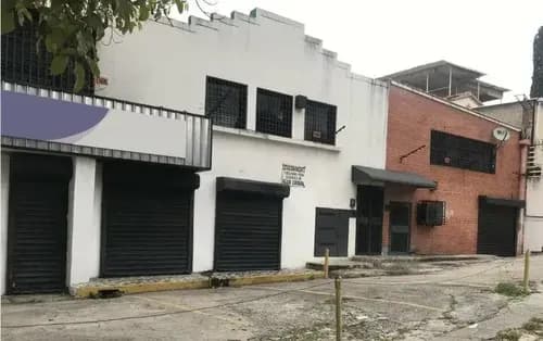 Casa Comercial En Venta 23-21977 En Los Chaguaramos