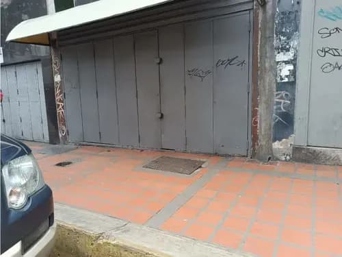 Venta De Edificio / Local Comercial En La Candelaria 195 Mts