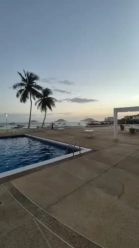 Venta Apartamento Con Vista Al Mar Orilla De Playa Conjunto Maiomar Isla De Margarita