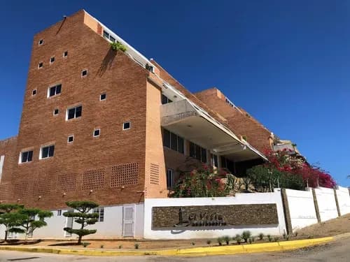 Espectacular Apartamento En El Vigía Res. Pampatar Ic-00389