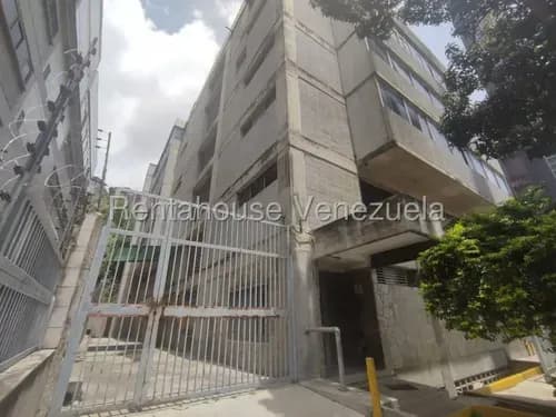 Ms: 25-24172, Alquilamos Oficina Comercial / Depósito En Palo Verde. A=626m2, 4b, 2p.