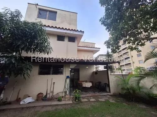 Casa En Venta En Macaracuay Smb 26-15624 Yfg