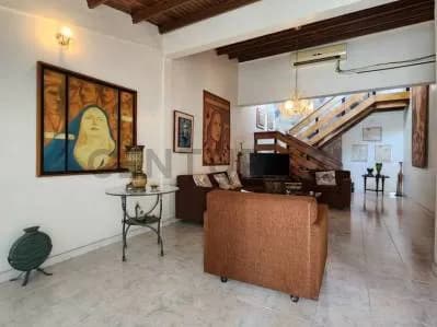 Casa en excelente ubicación en Este de Barquisimeto Urb. Colinas de la Rosaleda