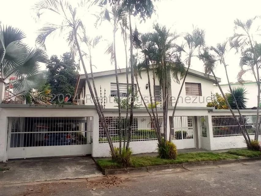 Casa (Duplex) en Venta en Trigal Centro, Carabobo
