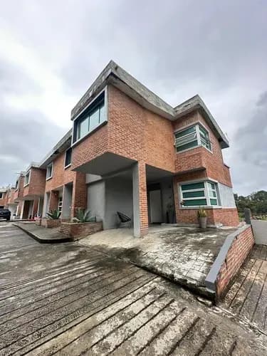Townhouse En Venta Urb Estancia El Retiro San Antonio De Los Altos