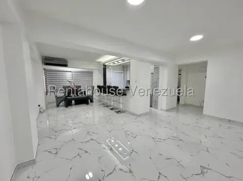 Bello Apartamento Totalmente Remodelado Terrazas Del Club Hipico 26-21508 Ar