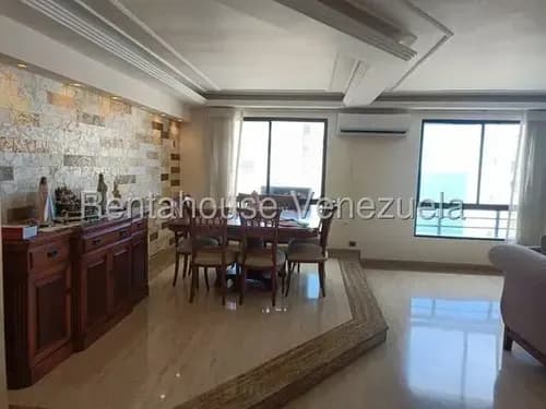 Apartamento Ph En La Guaira, Macuto. Cd 26-11751 Lla