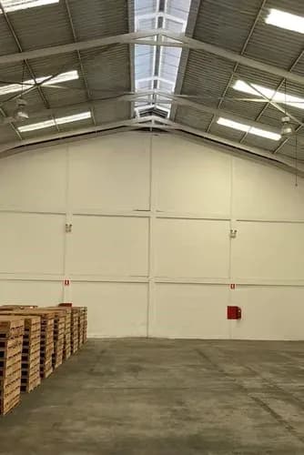 Vendo Solo Clientes Galpón En Aerocentro Internacional Valencia Edo Carabobo Jrico