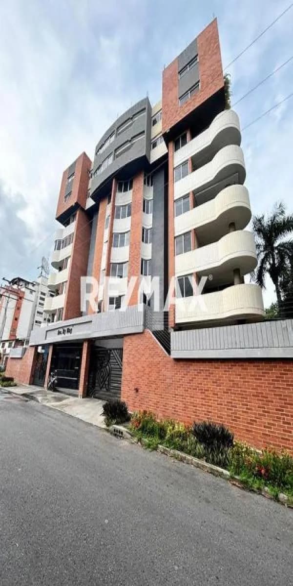 EN VENTA APARTAMENTO EN LA SOLEDAD, RESD. MY WAY