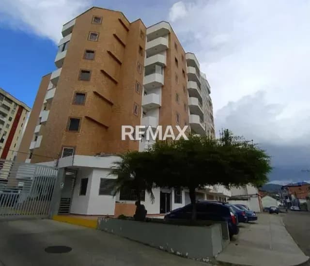 En alquiler apartamento amoblado en conjunto residencial kabala suite Av 19 de abril.