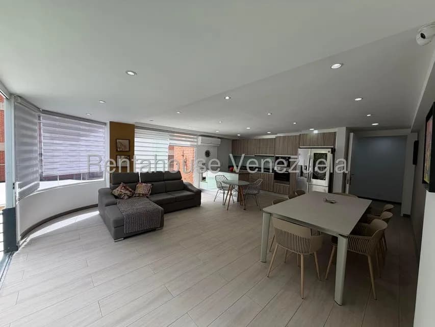 Apartamento (1 Nivel) en Venta en Lomas del Sol, Distrito Metropolitano