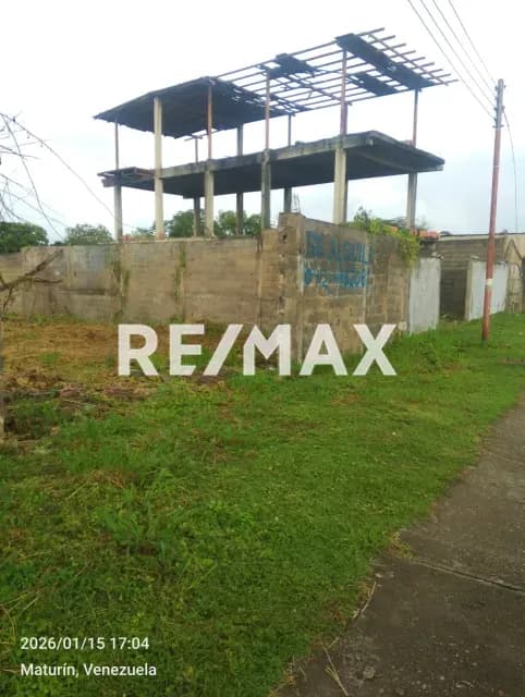 Se Vende Terreno en la Avenida Principal de la Bella Vista, Maturin