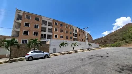 Alquiler De Apartamento En Mañongo Res. Alexandria Naguanagua