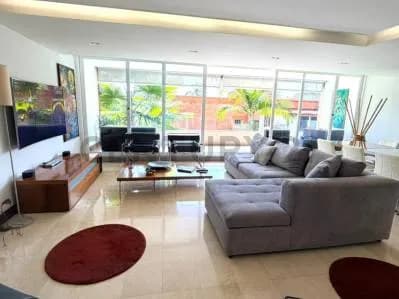 Venta Apartamento Alta Florida 204m2