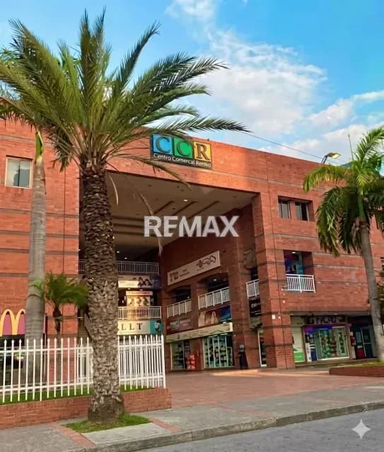 C.C. REGINA - EL PUNTO DE ENCUENTRO DONDE TU MARCA SE CONVIERTE EN EL DESTINO DE LA CIUDAD