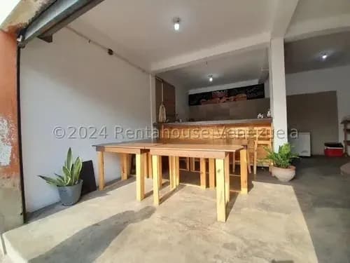 Dennymar, Alquila Bello Local Comercial En Cabudare La Mata Con Todos Los Servicios Basicos Y En Optimas Condiciones Comerciales B6a8356.