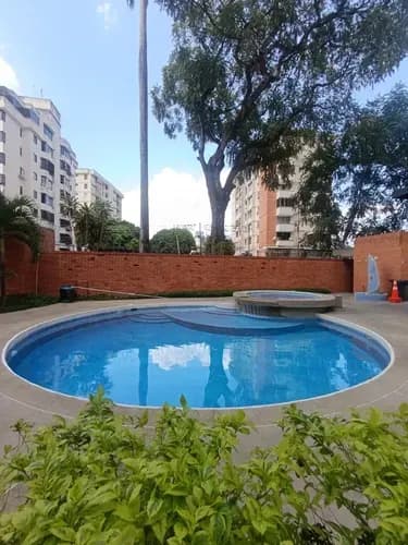 Alquiler Apartamento En Callejon Prebol Res. Las Americas 3hab Piscina Pozo Planta (lp)