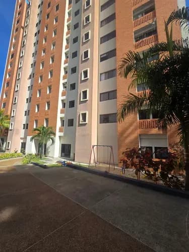 Apartamento De Oportunidad Lomas De Los Mangos Valencia Carabobo