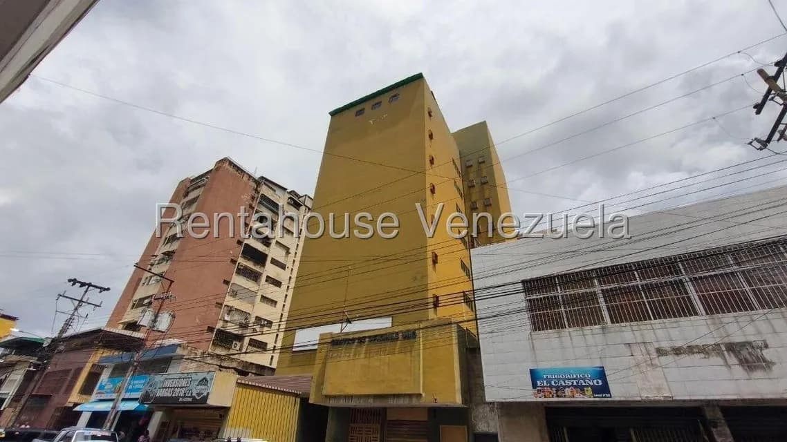 Comercial (Oficina) en Alquiler en El Centro, Aragua