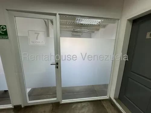 Csalad Comercial (oficina) En Alquiler En Santa Mónica, Distrito Metropolitano