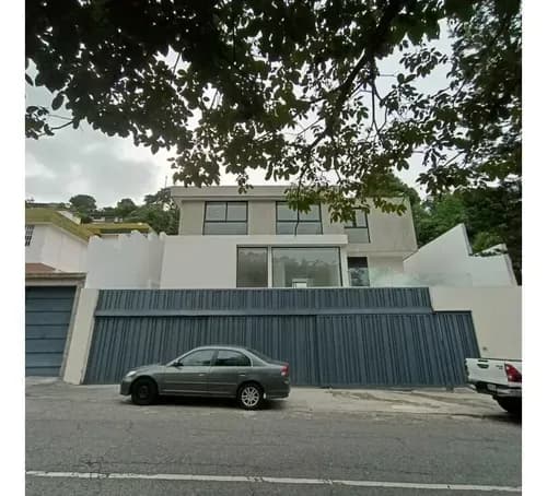 Venta Casa 3 Niveles 4h+s/6b+s+v/4pe Prados Del Este 5276