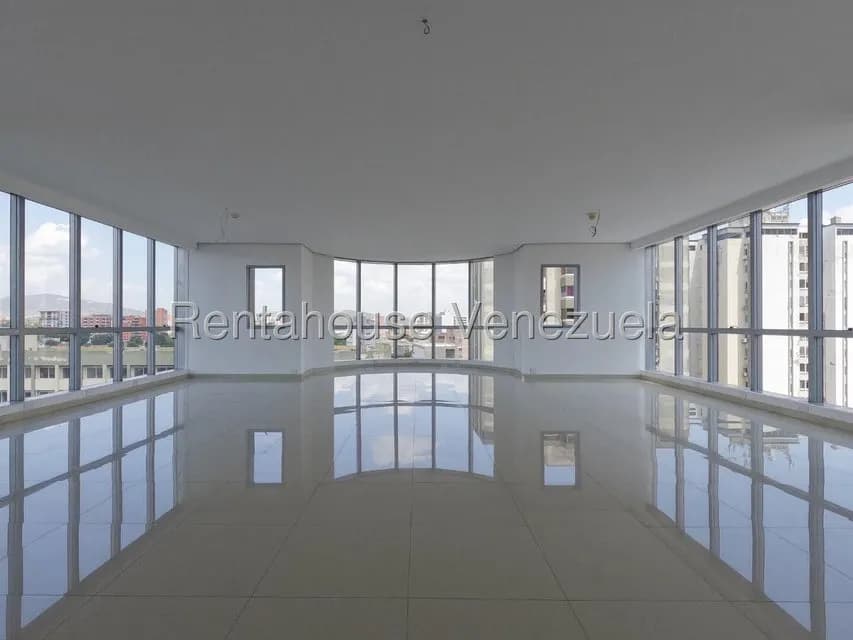 Comercial (Oficina) en Venta en Del Este, Lara