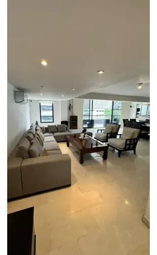 Se Vende Apartamento 296m2. Las Mercedes