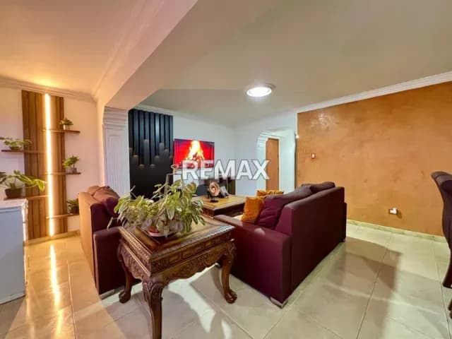 APARTAMENTO AMOBLADO EN INDIO MARA