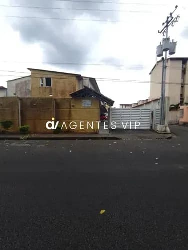 Urbanización Escampadero Villas, Juanico