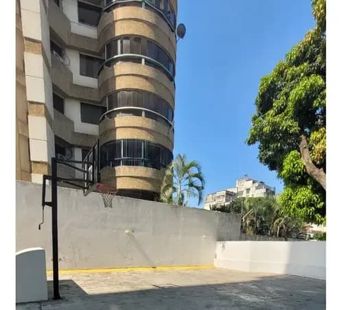 Apartamento En Alquiler En Alta Florida, Municipio Libertador