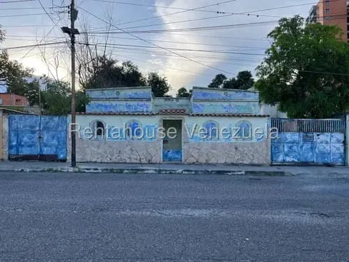 Amplio Terreno Comercial En Venta En A Pie De Calle En Nueva Segovia Este De Barquisimeto Lara Rc
