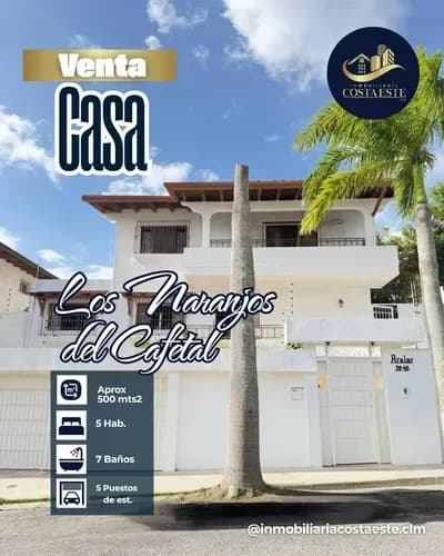 Exclusiva Quinta De Varios Niveles En Venta, Ubicada En El Cafetal De Los Naranjos. Incluye Anexo Independiente