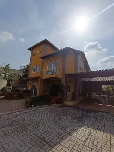 Se Vende Town House Villas San Diego