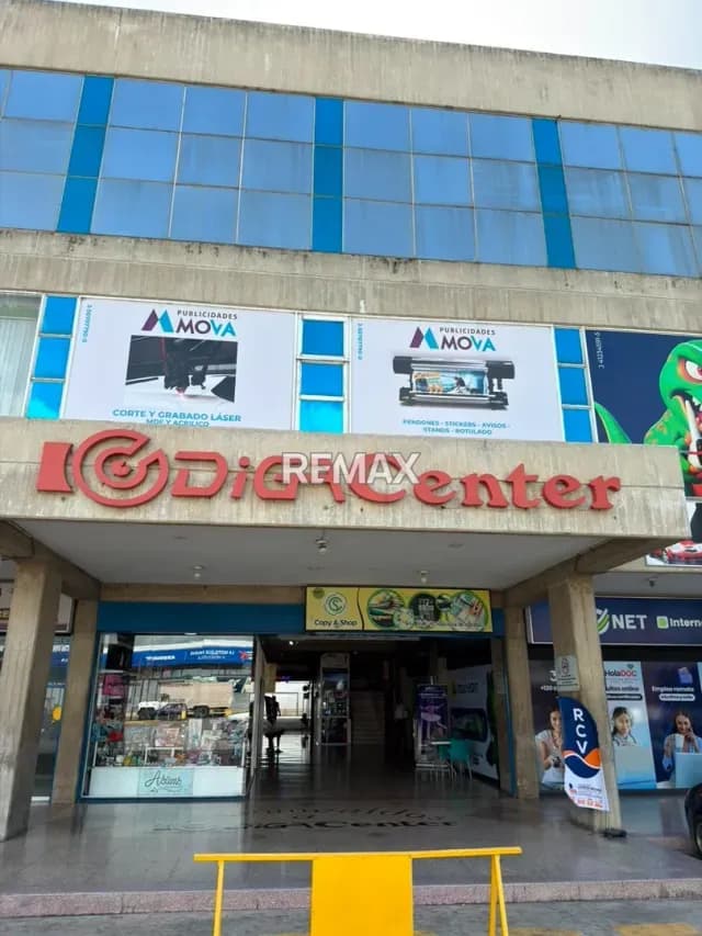 EXCELENTE OPORTUNIDAD EN ALQUILER LOCAL COMERCIAL EN C.C DIGA CENTER