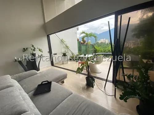 Jg Apartamento En Alquiler Urb. Chulavista, Caracas 25-5820