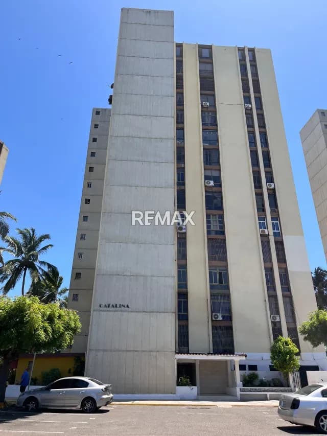 Apartamento en Edif. Isla Dorada