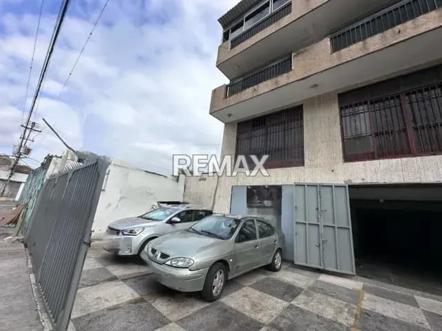 VENTA EDIFICIO COMERCIAL Y RESIDENCIAL