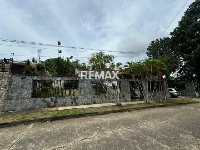 Se vende casa en los colorados, Valencia Carabobo.